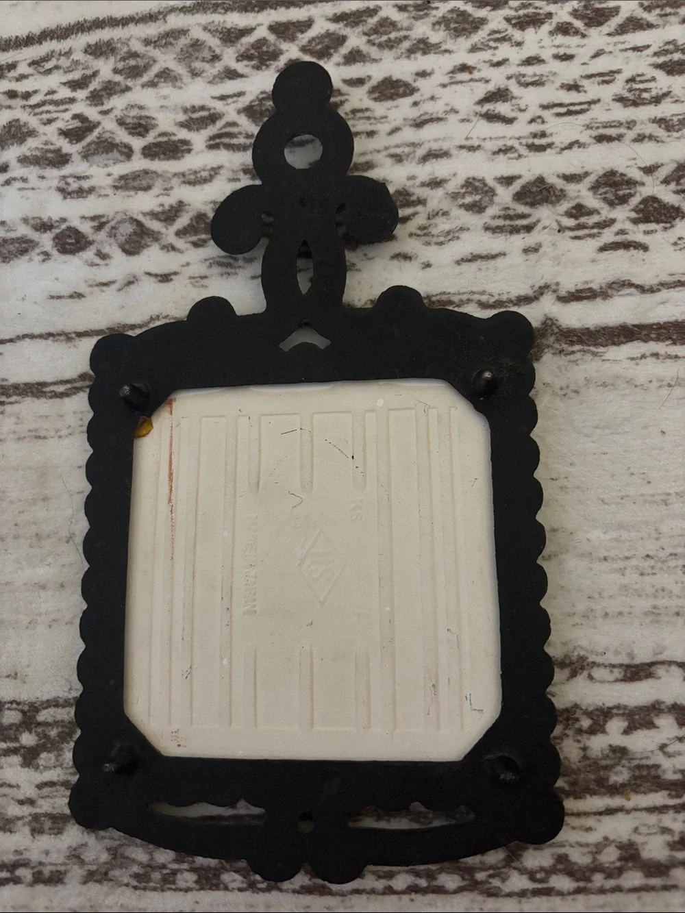 Black Framed Winter Farmhouse Wall Plaque - Home Holiday